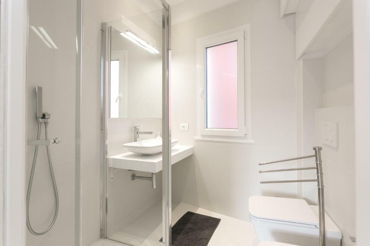 Al Molo Sea View Rooms Lerici Exterior photo